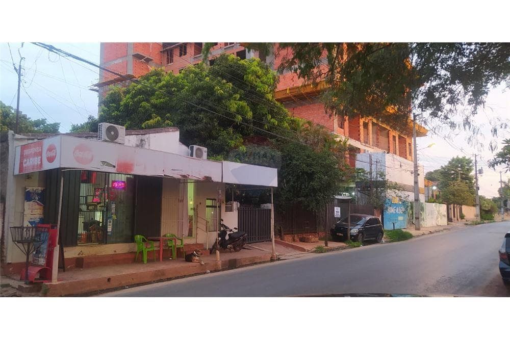 VENDO TERRENO ZONA CIT SOBRE ASFALTO 600 M2