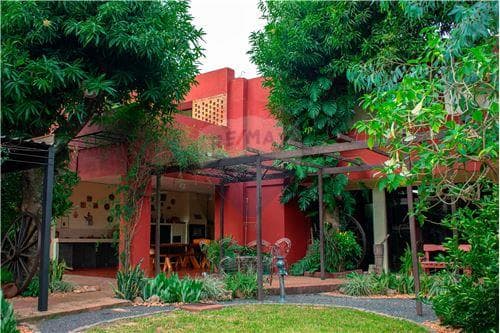 CASA EN VENTA, LAMBARE – 3