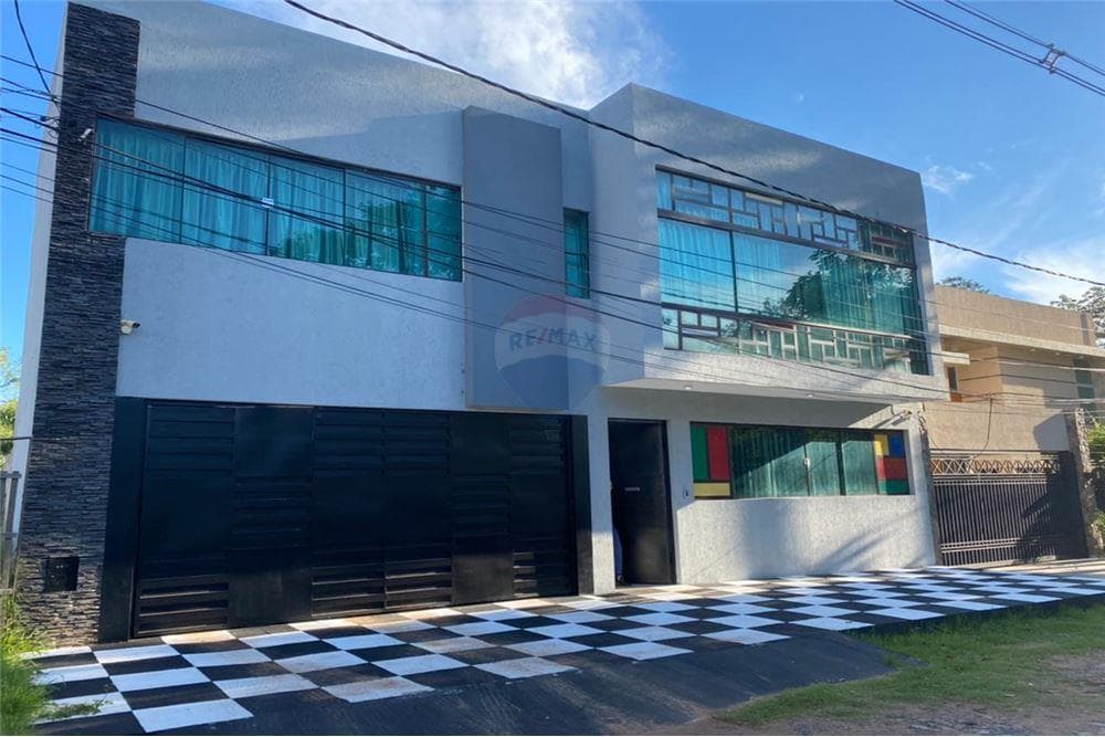 Residencia en Venta en Lambaré