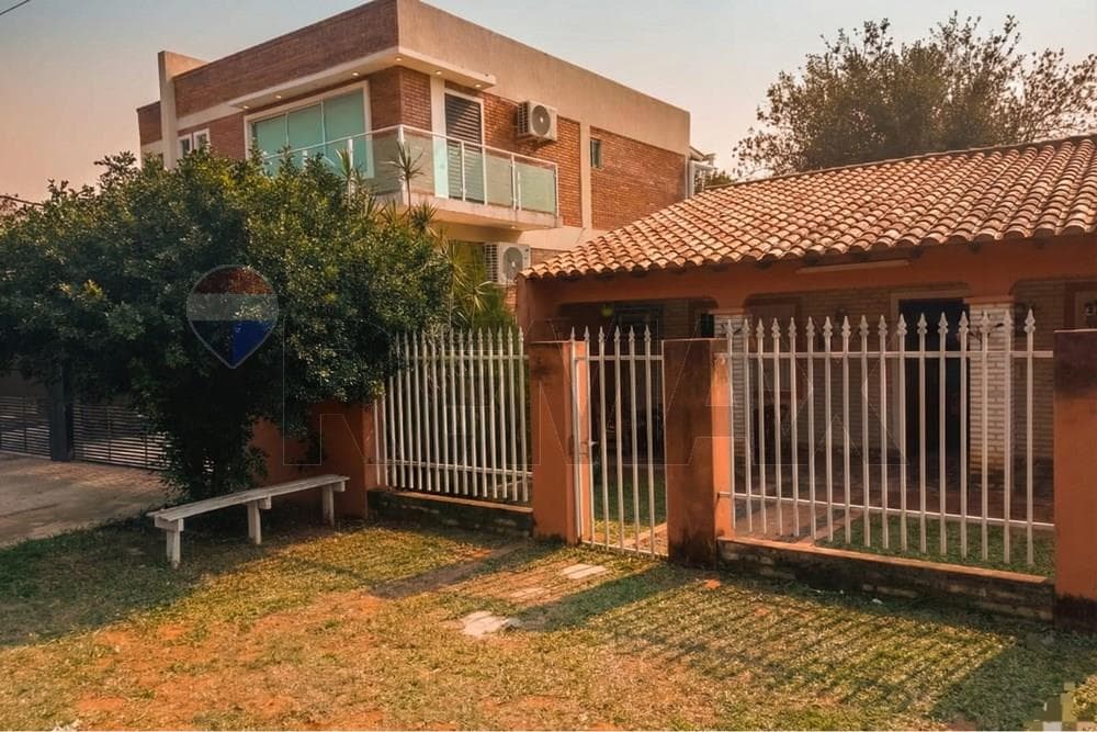 Casa - Venta - Villa Elisa, Paraguay, Es para ti!