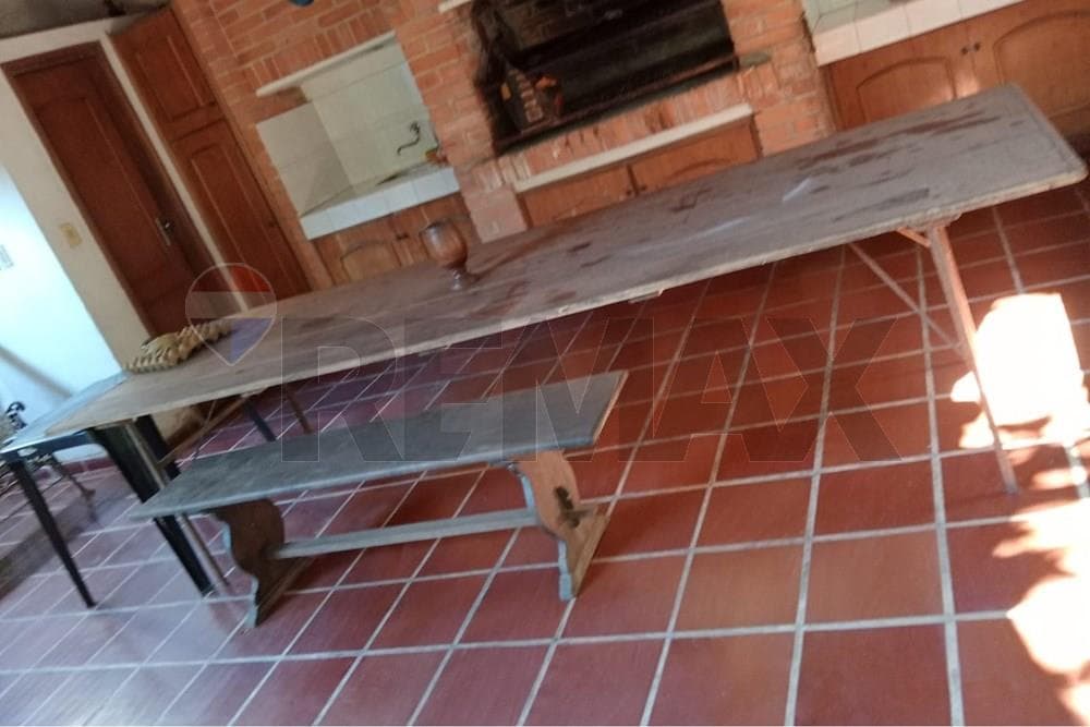 EN VENTA–AMPLIA RESIDENCIA-SAN CRISTÓBAL/RECOLETA – 3