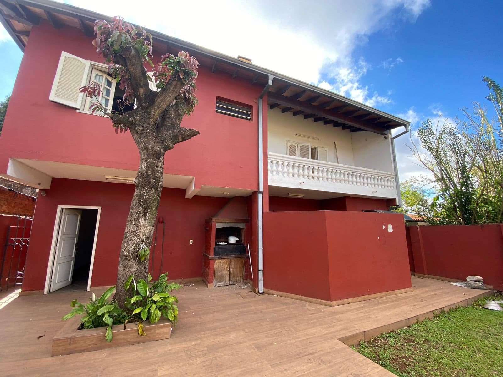 VENDO CASA EN LAMBARE A 3 CUADRAS DE REPUBLICA – 3