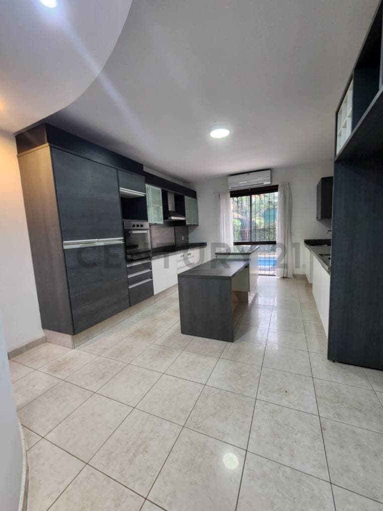Alquiler de Casa en Manorá, Asunción – 3