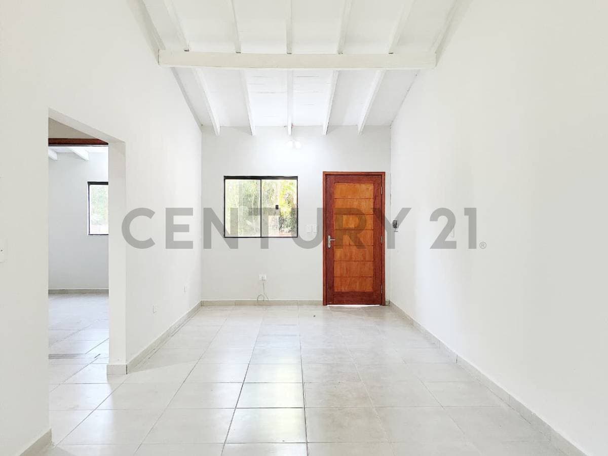 CASA EN LUQUE APTO PARA CREDITO – 3