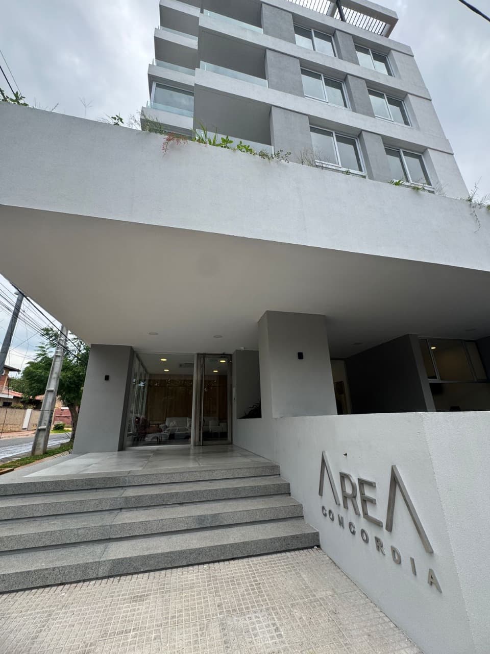 Alquilo Departamento De 1 Dorm. A Estrenar en Barrio Jara – 2