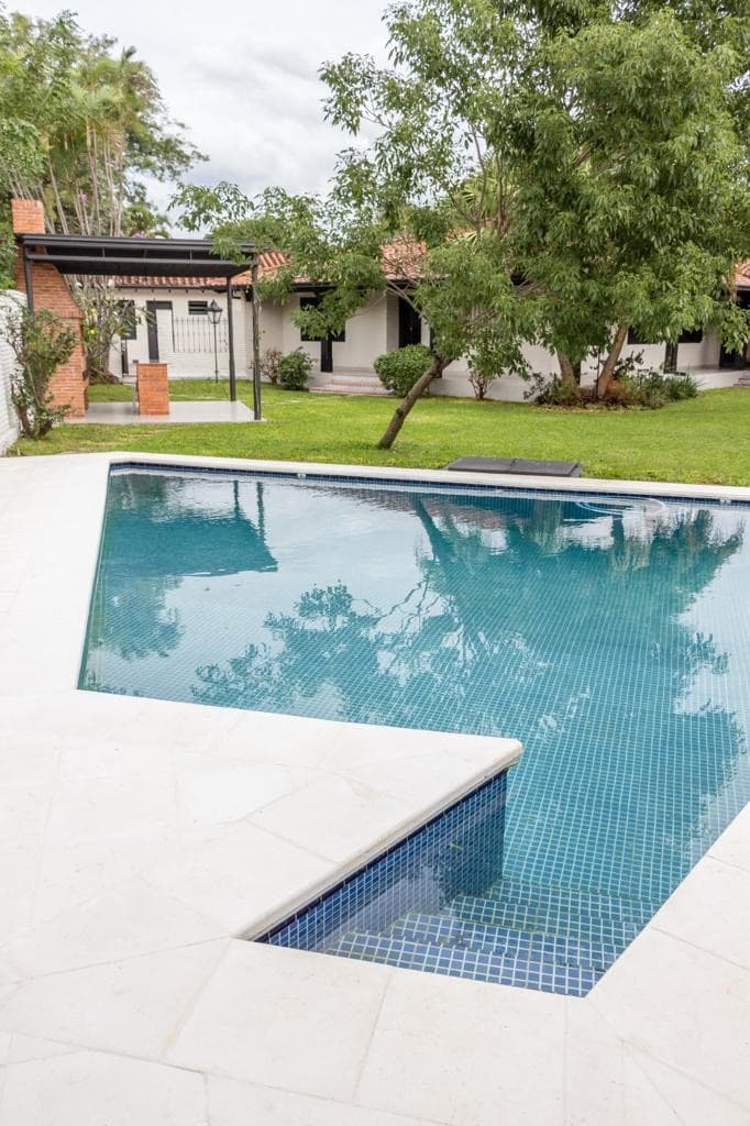 *hermosa Casa En Una Sola Planta Zona Mburuvicharoga* - – 3