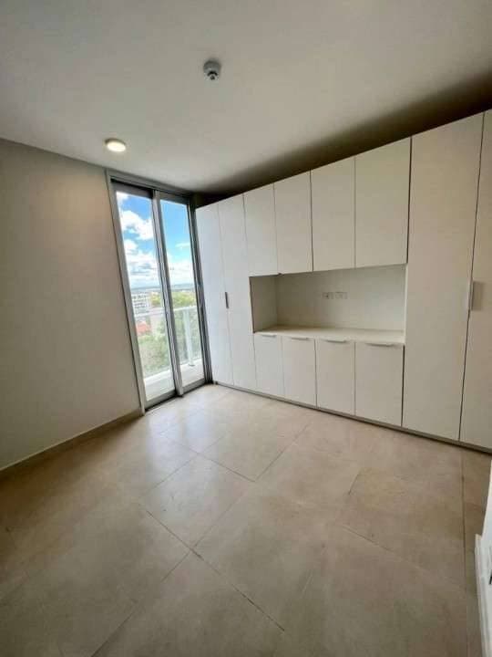 Moderno Departamento con Vistas al Río y Amenities de Lujo en Mburucuya – 2