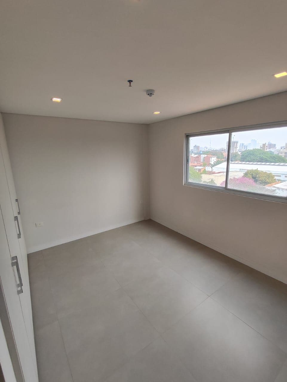 Alquilo Departamento De 2 Dormitorios. Barrio Jara – 2
