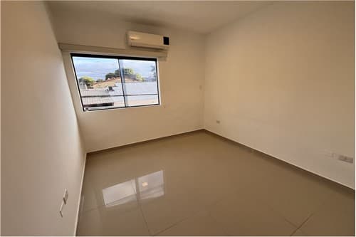 Departamento-Venta-Igualdad y 1ro de Noviembre, Pinoza, Asunción – 3