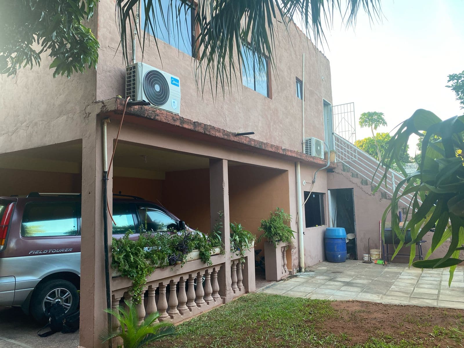 VENDO CASA SAN LORENZO-BARRIO ESPÍRITU SANTO – 3
