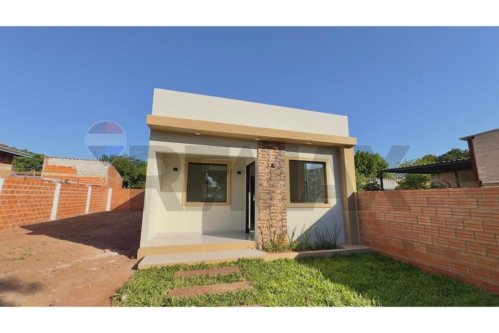 Casa - Venta - Ñemby, Paraguay