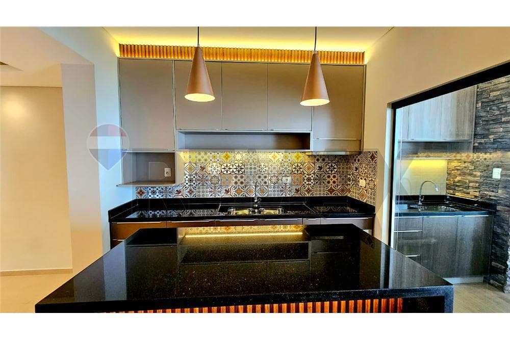 Residencia premium a estrenar en Barrio Aranjuez – 4 dorm – 3