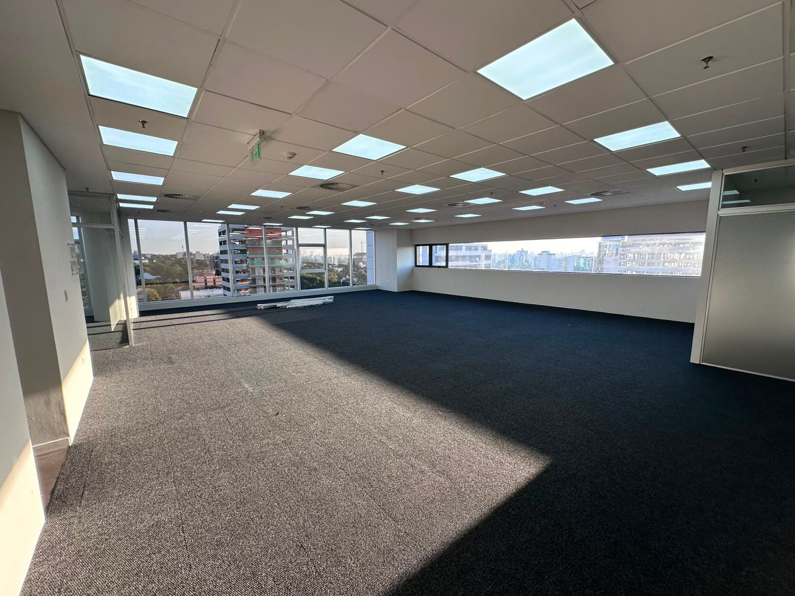 ALQUILER DE OFICINA EN TORRE LAS AMERICAS – 2