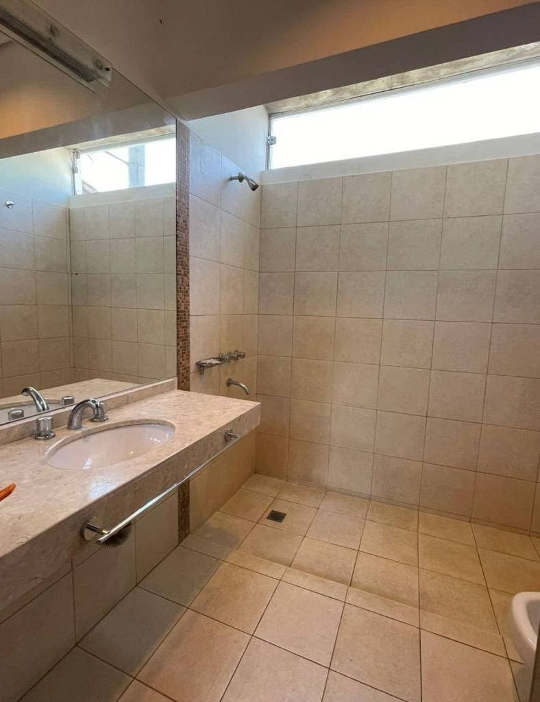 Alquilo Hermoso Triplex-santisima Trinidad