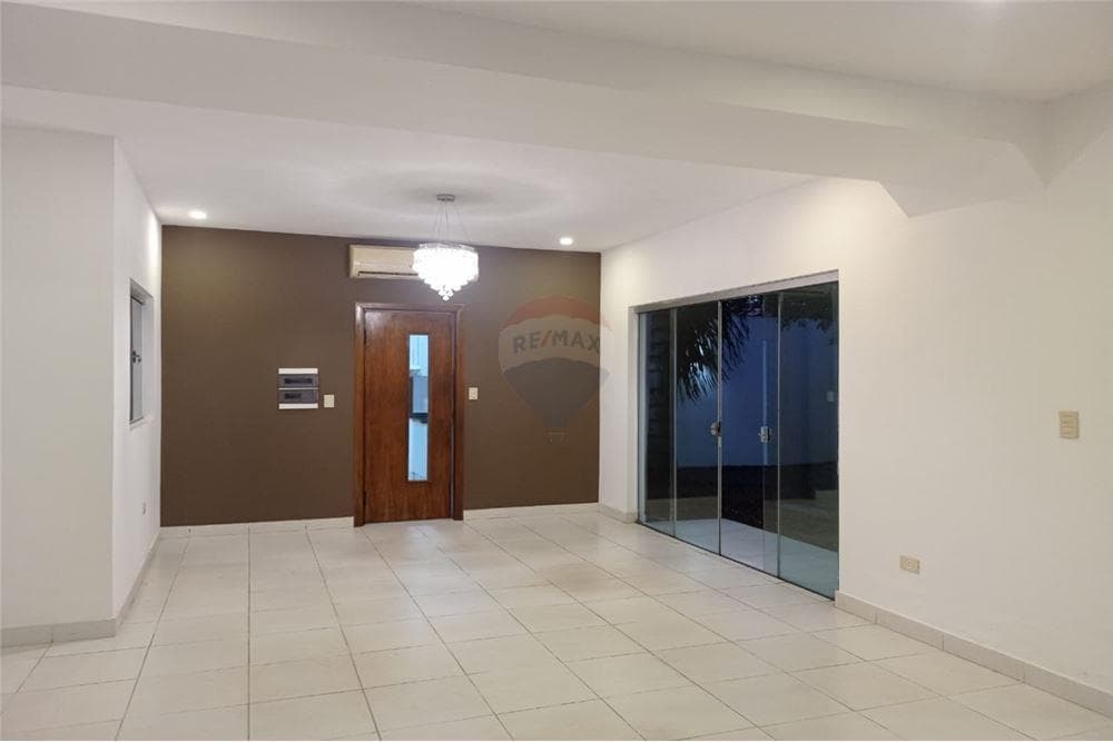 ALQUILO DUPLEX EN SAN JORGE