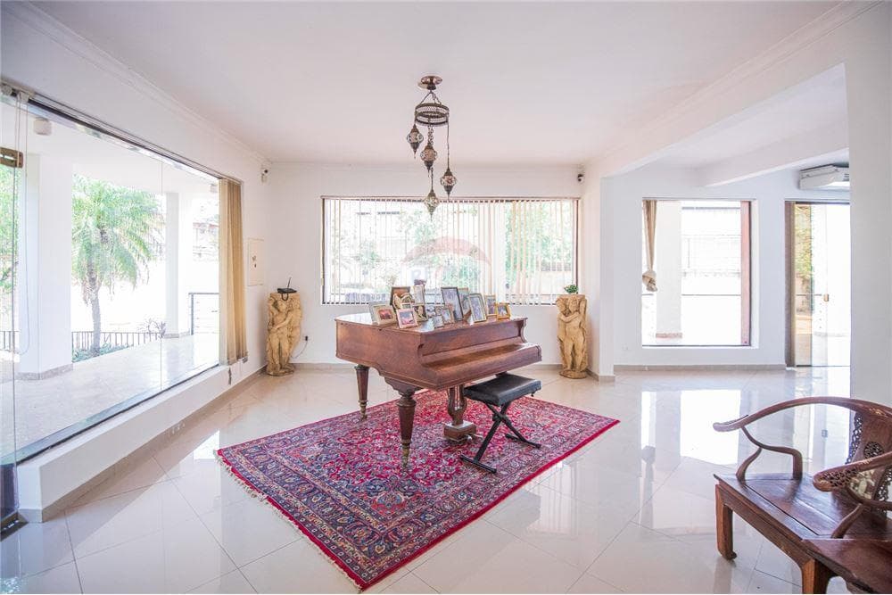 Alquilo Increíble Residencia En Zona Una – 3