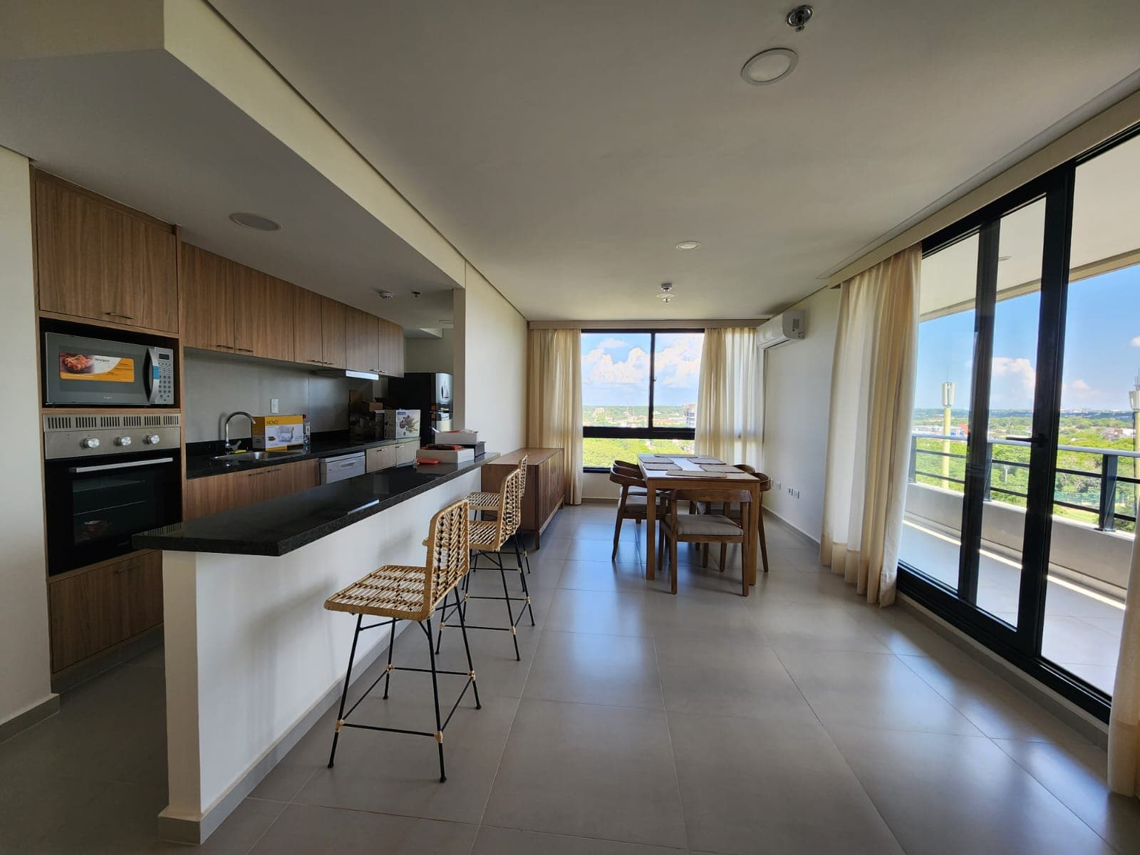 ALQUILO DEPARTAMENTO AMOBLADO DE 2 HABITACIONES