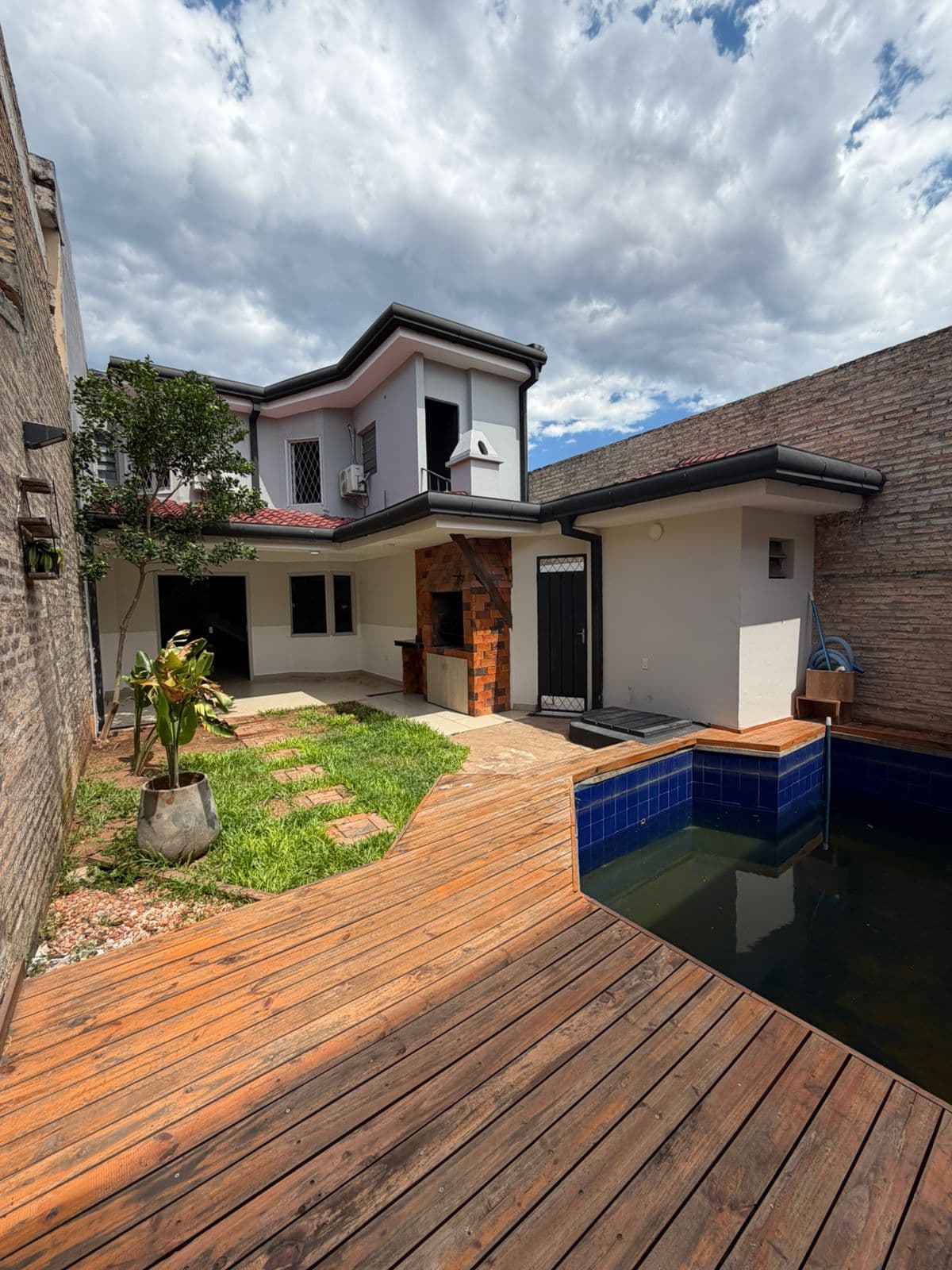 Alquilo Dúplex en Villa Morra