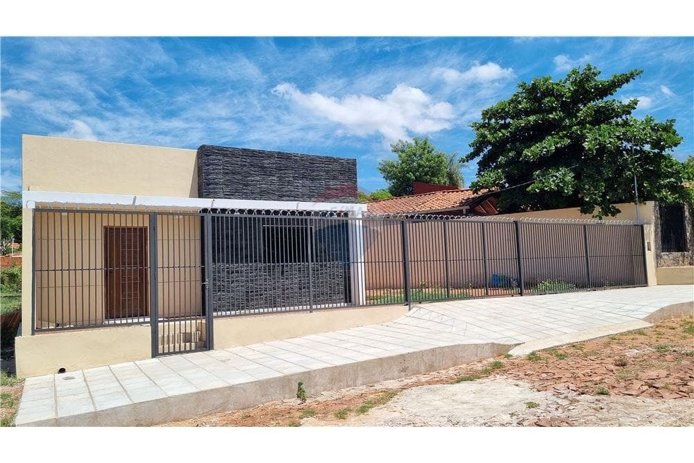 CHALET A ESTRENAR EN VILLA ELISA
