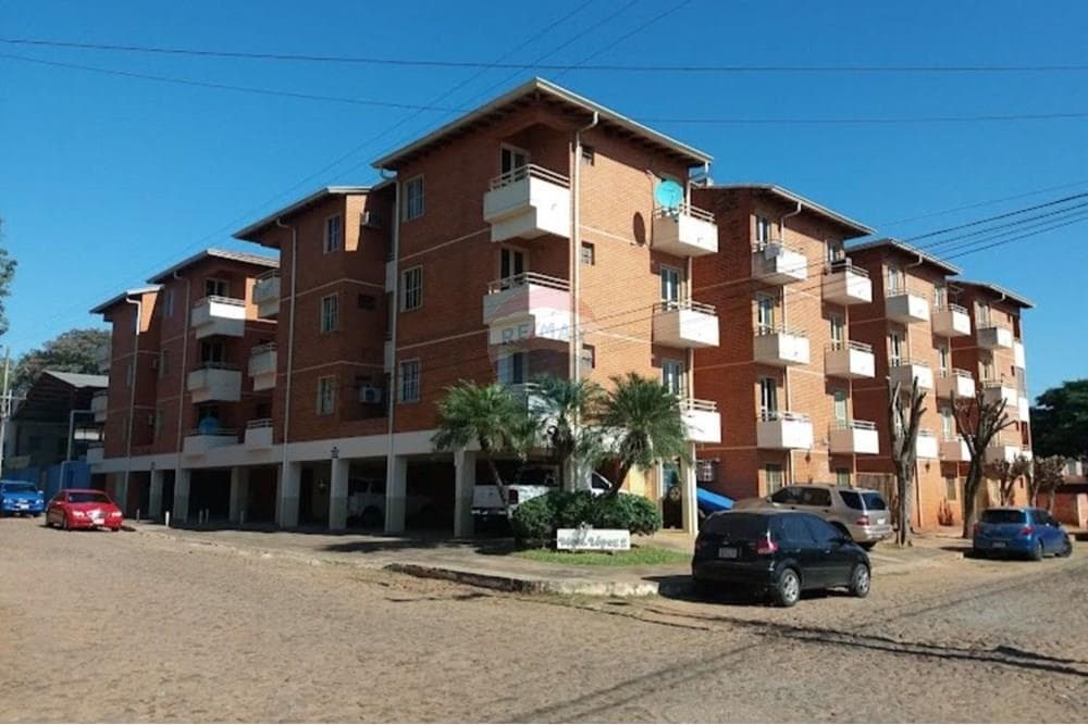 DEPARTAMENTO EN EDIFICIO MARISCAL LÓPEZ 2!
