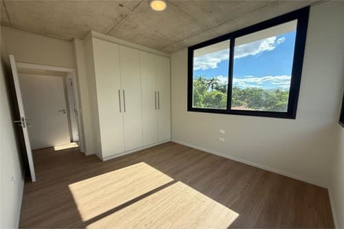 Departamento En Alquiler 1 Dormitorio Con Cochera En Los Laureles – 2