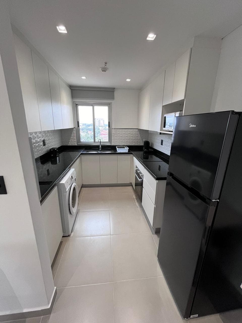 VENDO DEPARTAMENTO DE 1 DORMITORIO COMPLETAMENTE AMOBLADO SOBRE MOLAS LÓPEZ. – 3