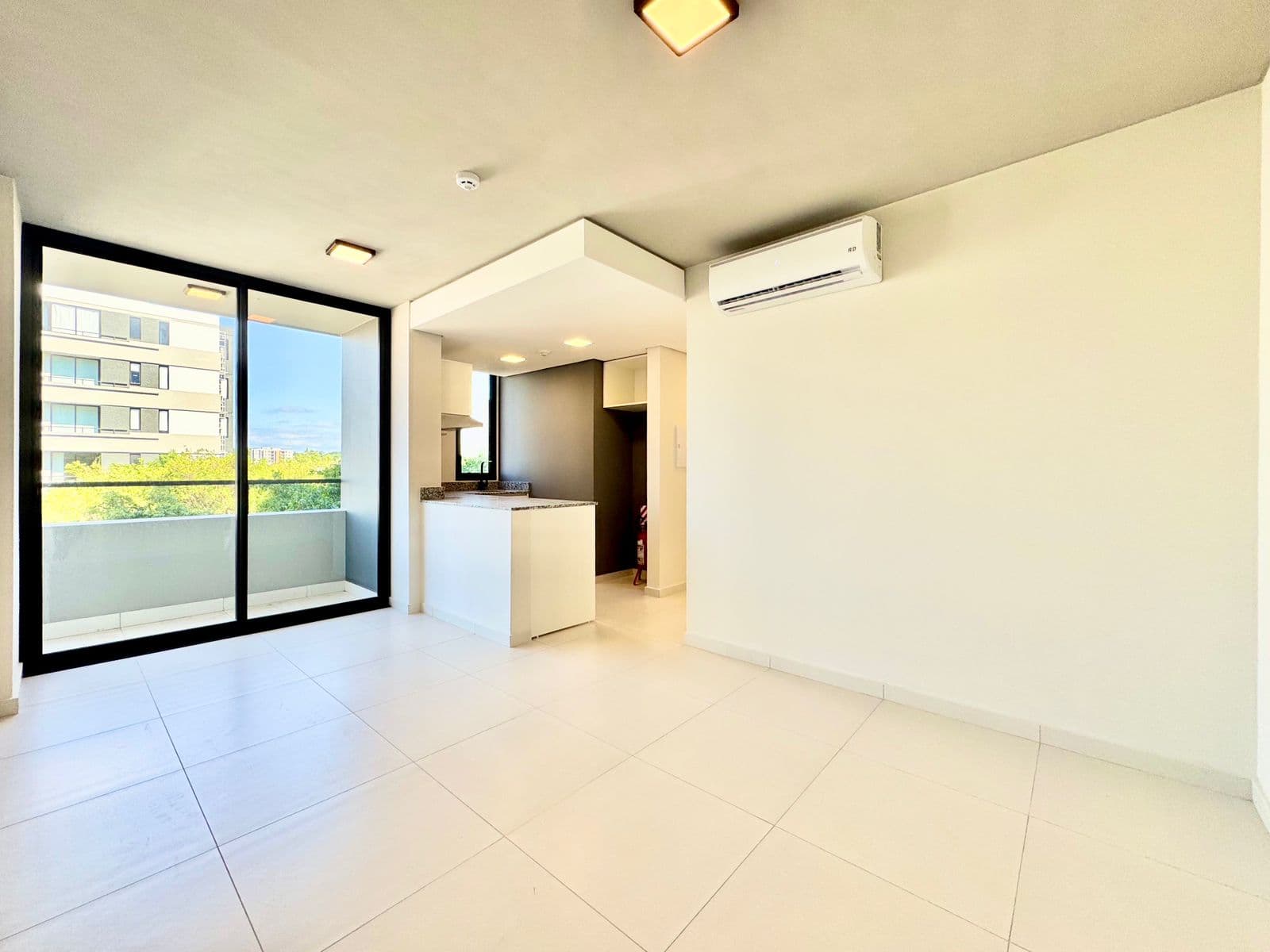 VENDO DEPARTAMENTO EN INSIGNIA 5