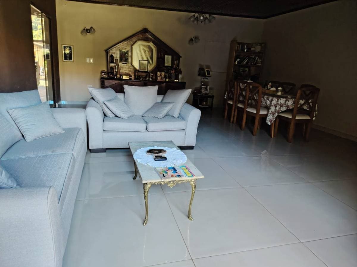CASA ESTILO COLONIAL EN VENTA EN EL CENTRO DE SAN LORENZO – 2