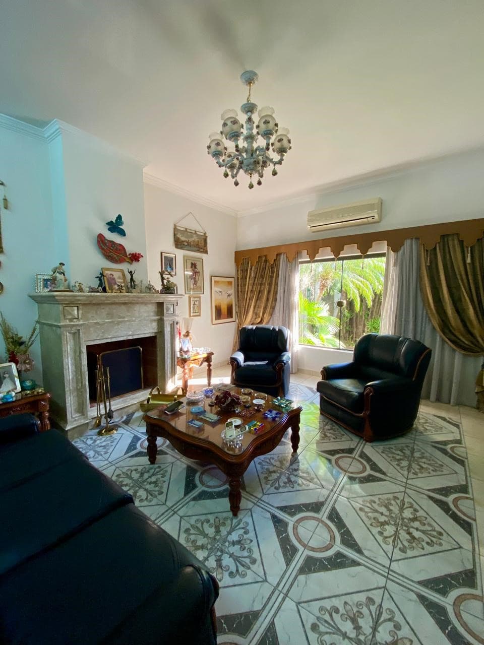 Amplia Y Funcional Residencia En Venta - En El Tradicional Barrio Las Mercedes – 2