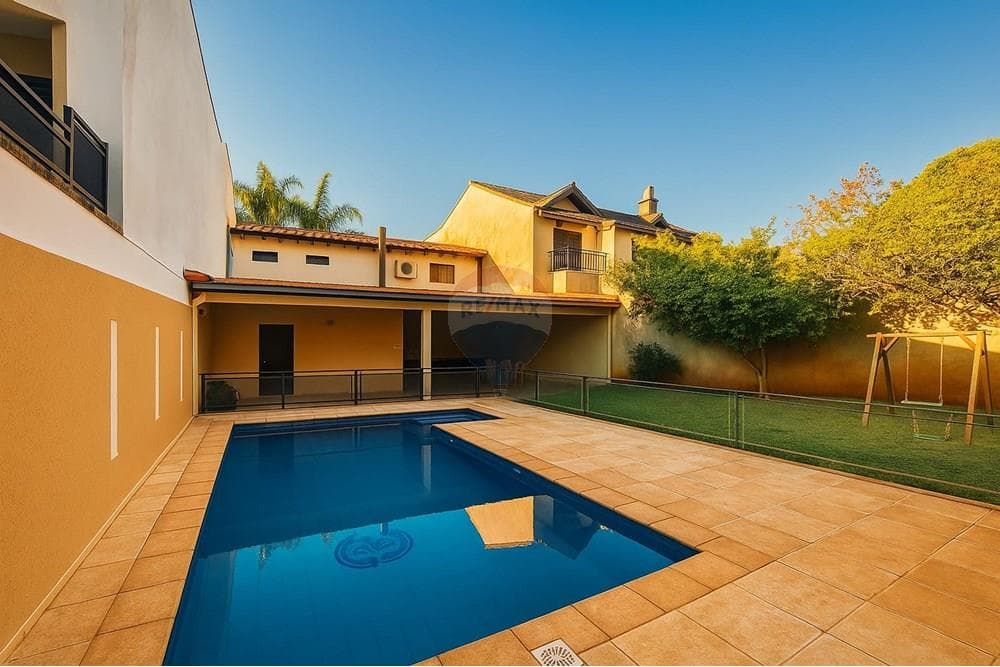 AMPLIA RESIDENCIAL EN EL BARRIO MCAL ESTIGARRIBIA – 3