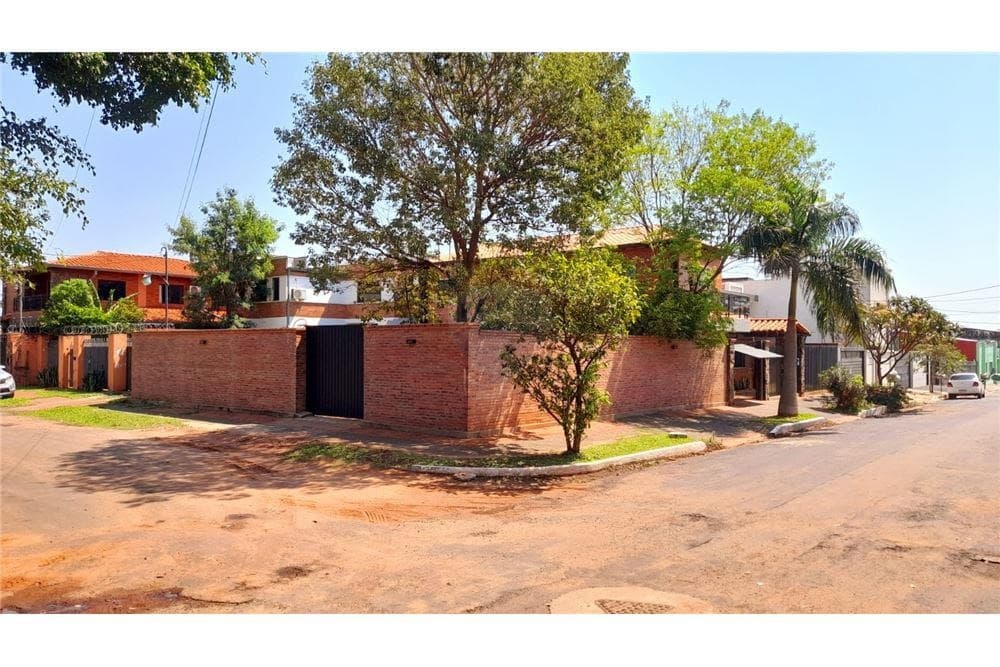 VENDO AMPLIA CASA EN FERNANDO ZONA NORTE ESQUINA – 2