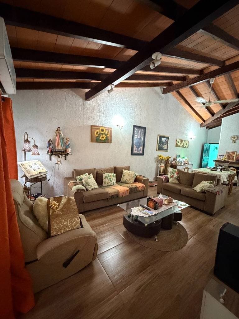 HERMOSA PROPIEDAD EN VENTA EN LAMBARE – 2
