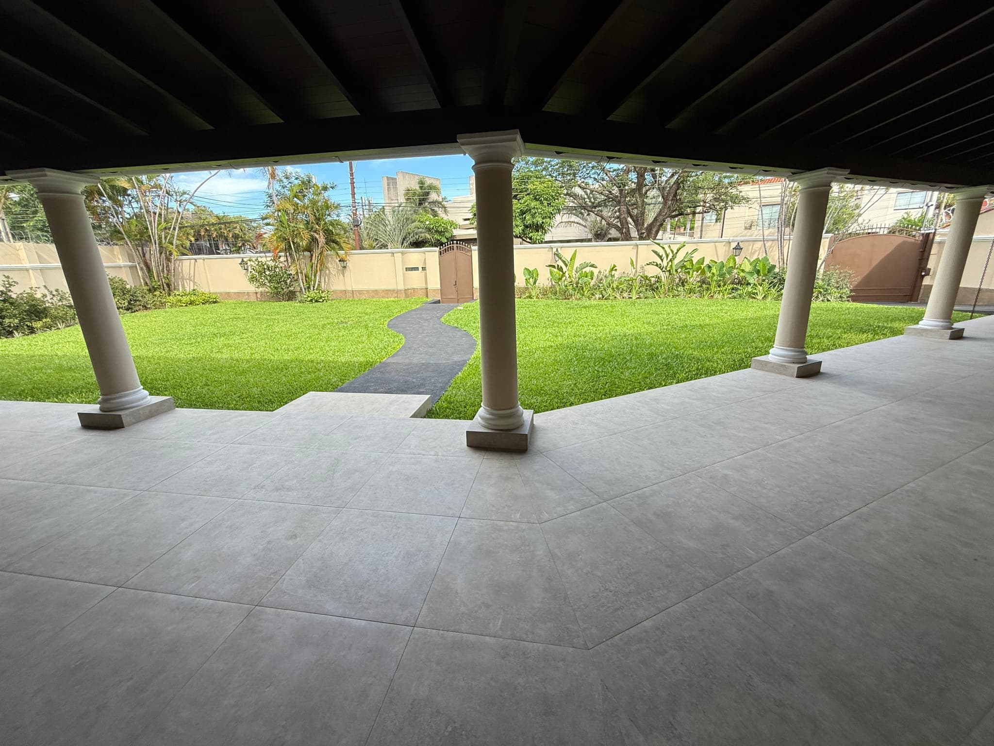 ALQUILO RESIDENCIA EN SAN JORGE (Ycuasati) – 3