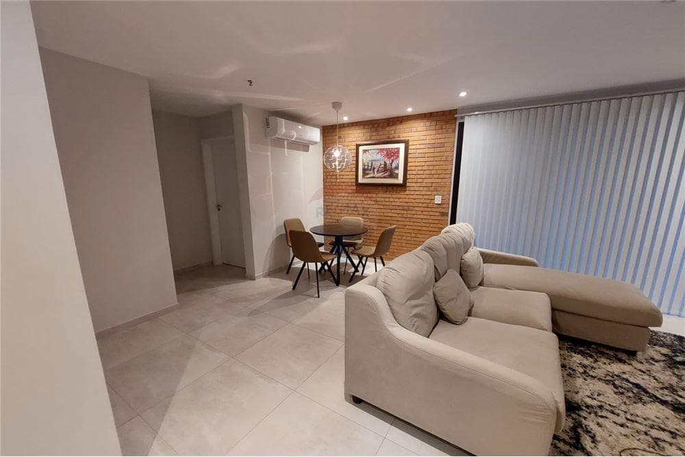 AMPLIO DEPARTAMENTO EN BARRIO LOS LAURELES – 2