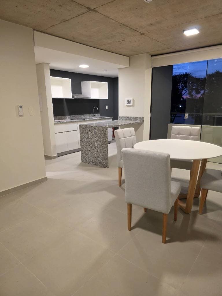 Alquilo – Departamento A Estrenar De 2 Dormitorios En Insignia 06 Zona Cit