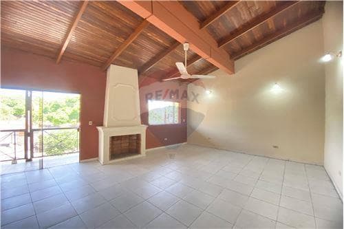 ALQUILER DE DEPARTAMENTO, LAMBARE