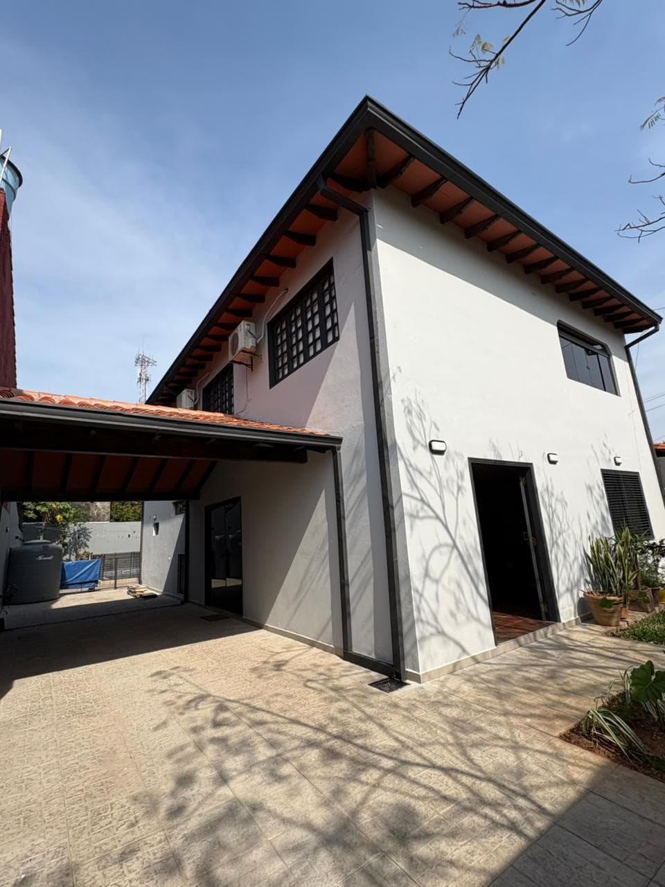 Casa En Venta En Mariano Roque Alonso – 3