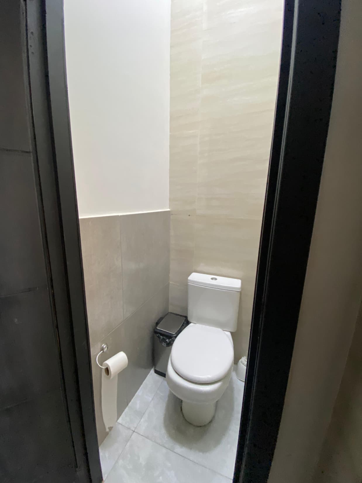 ALQUILER DE SHOWROOM DE 290 M² S/ AVDA SILVIO PETTIROSSI – ZONA AEPTO Y RAKIURA – 2