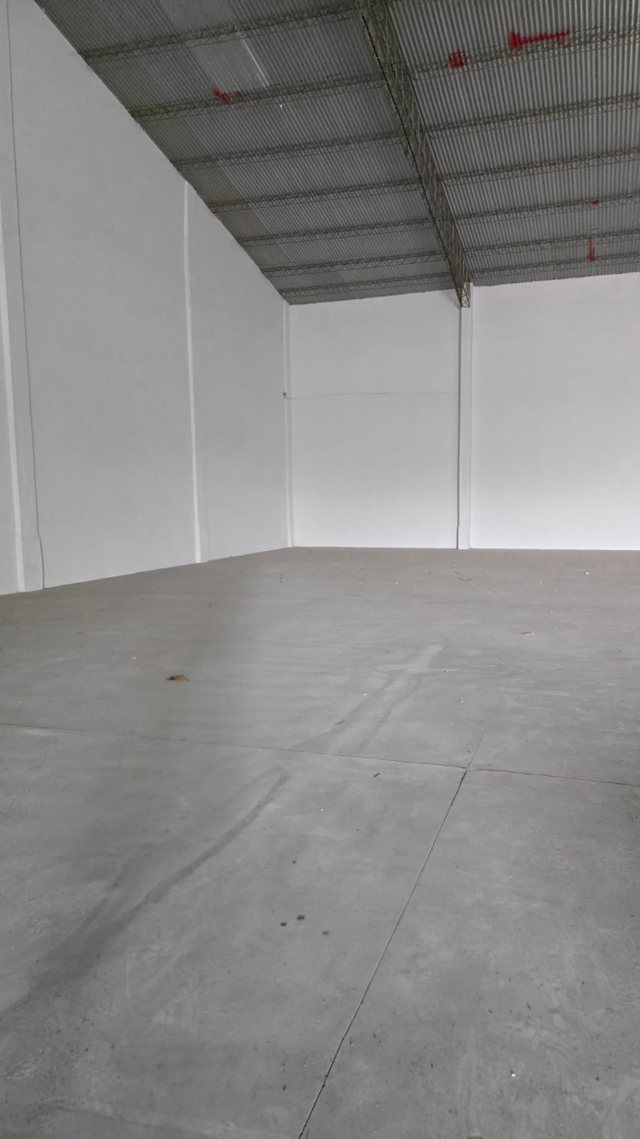 Deposito 900 m2 al lado de Distrito Perseverancia ( zona Artigas/Brasilia) – 2