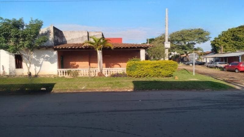 VENTA Terreno en ESQUINA en Fernando de la Mora – 3
