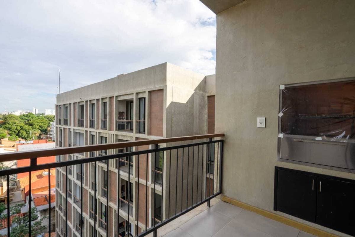 ALQUILO DEPARTAMENTO DE 2 DORMITORIOS EN GOMEZ DE CASTRO, VILLA MORRA, ASUNCIÓN – 2
