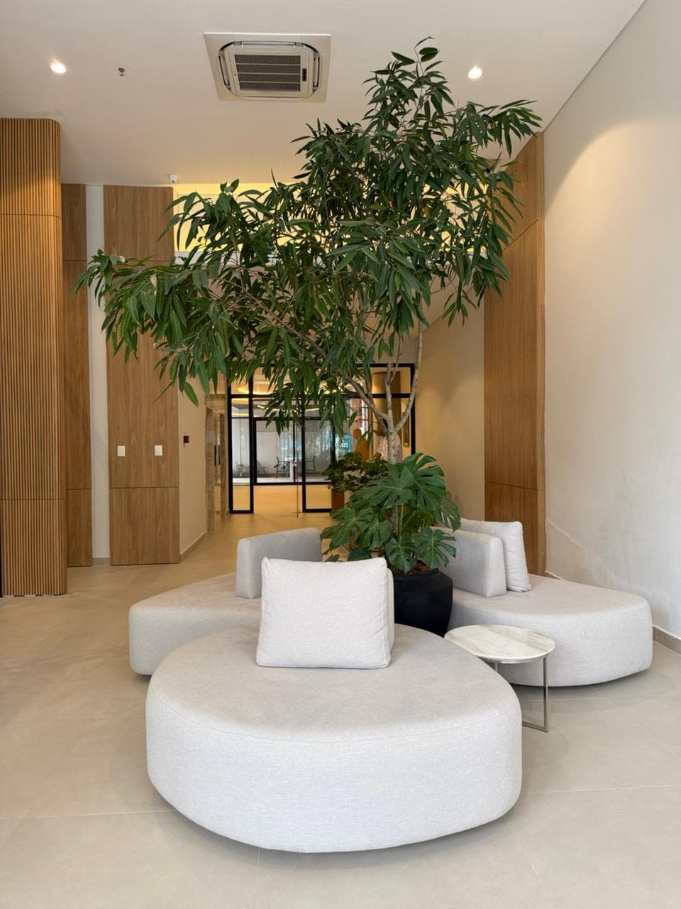 AV. MOLAS LÓPEZ - EN ALQUILER Y VENTA DEPARTAMENTO DE 2 DORMITORIOS – 2