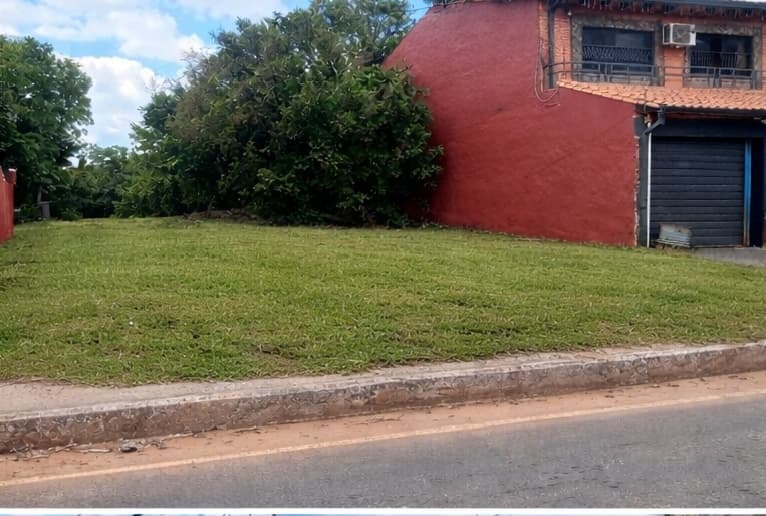 VENDO TERRENO EN SAN LORENZO - AV. DE LA VICTORIA