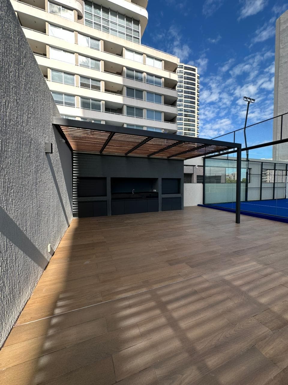 Alquilo departamento de 1 dormitorio 1 cochera zona La Galeria – 3