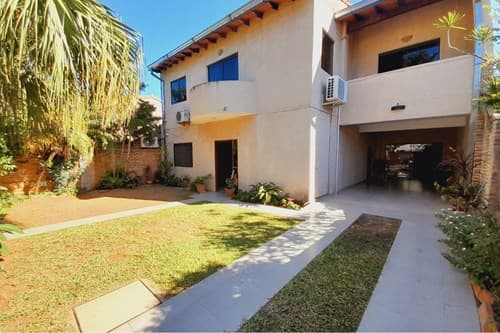 VENDO CASA EN LAMBARÉ Z/ SUPERMERCADO EL PUEBLO