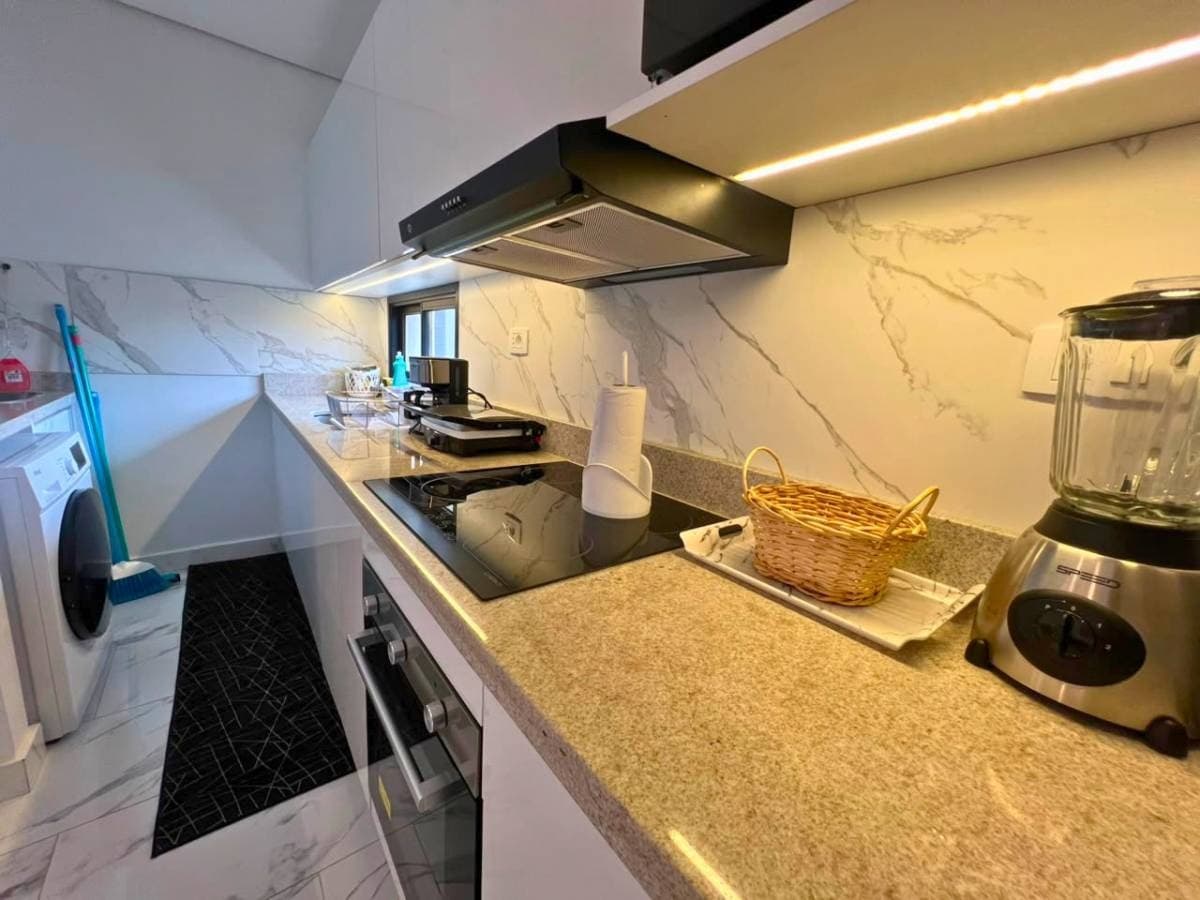 DEPARTAMENTO AMOBLADO EN ALQUILER – EDIFICIO EMPERADOR – 3