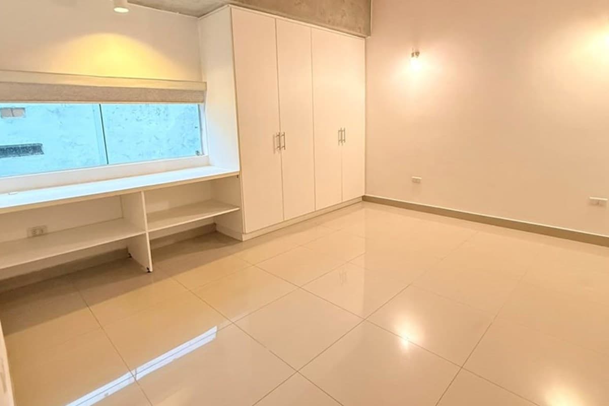 ALQUILO DUPLEX EN BARRIO VILLA AURELIA