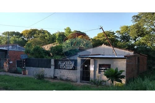 Casa en Mariano Roque Alonso