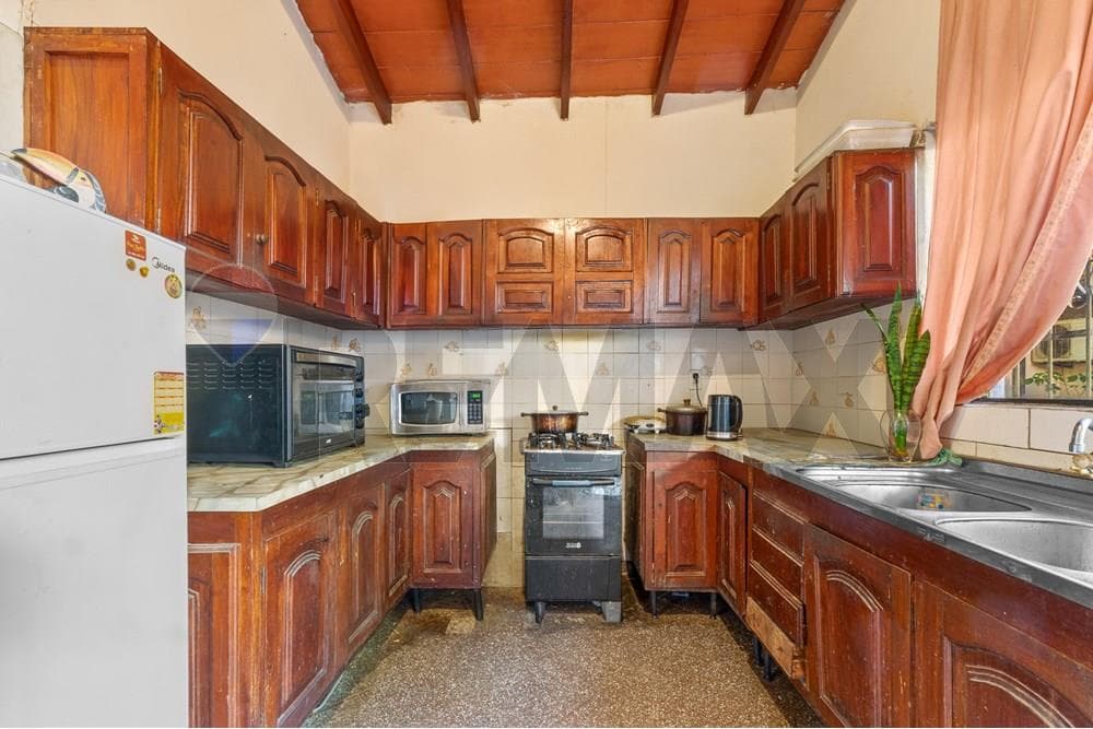 VENDO CASA EN LAMBARE BARRIO SANTO DOMINGO – 3