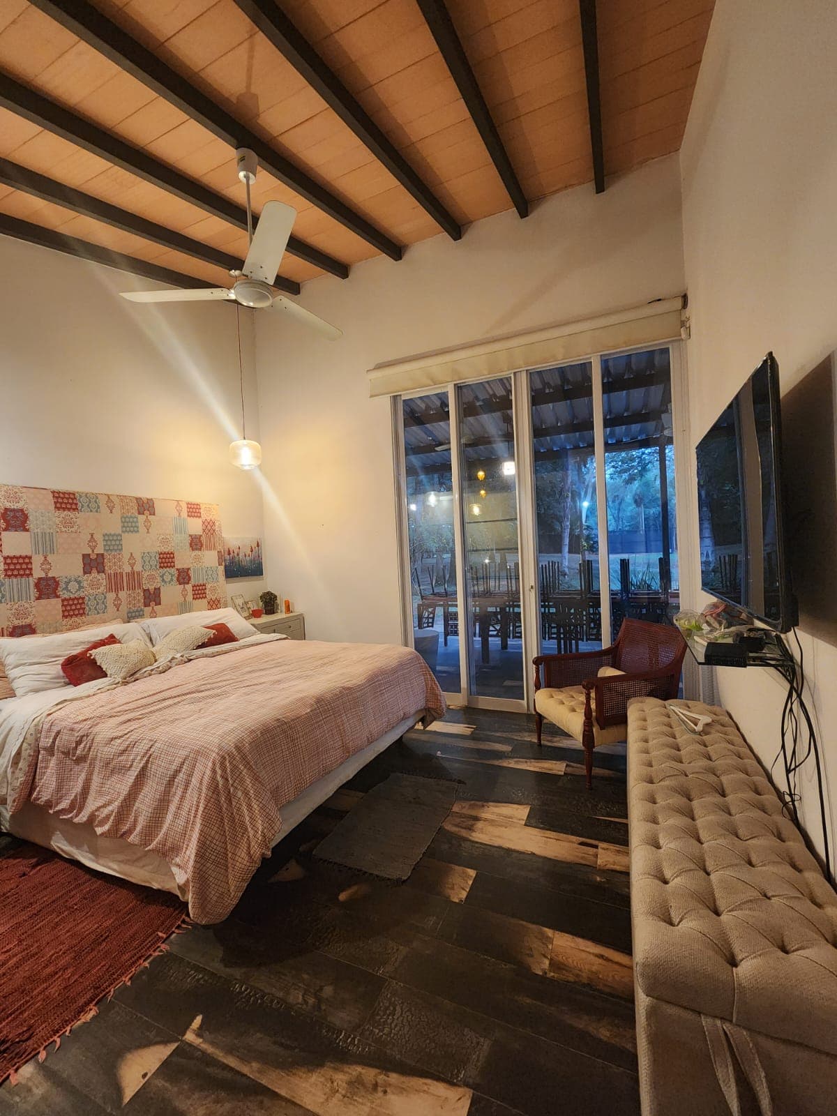 Vendo Casa de 4 habitaciones. San Bernardino. COD 037 – 3